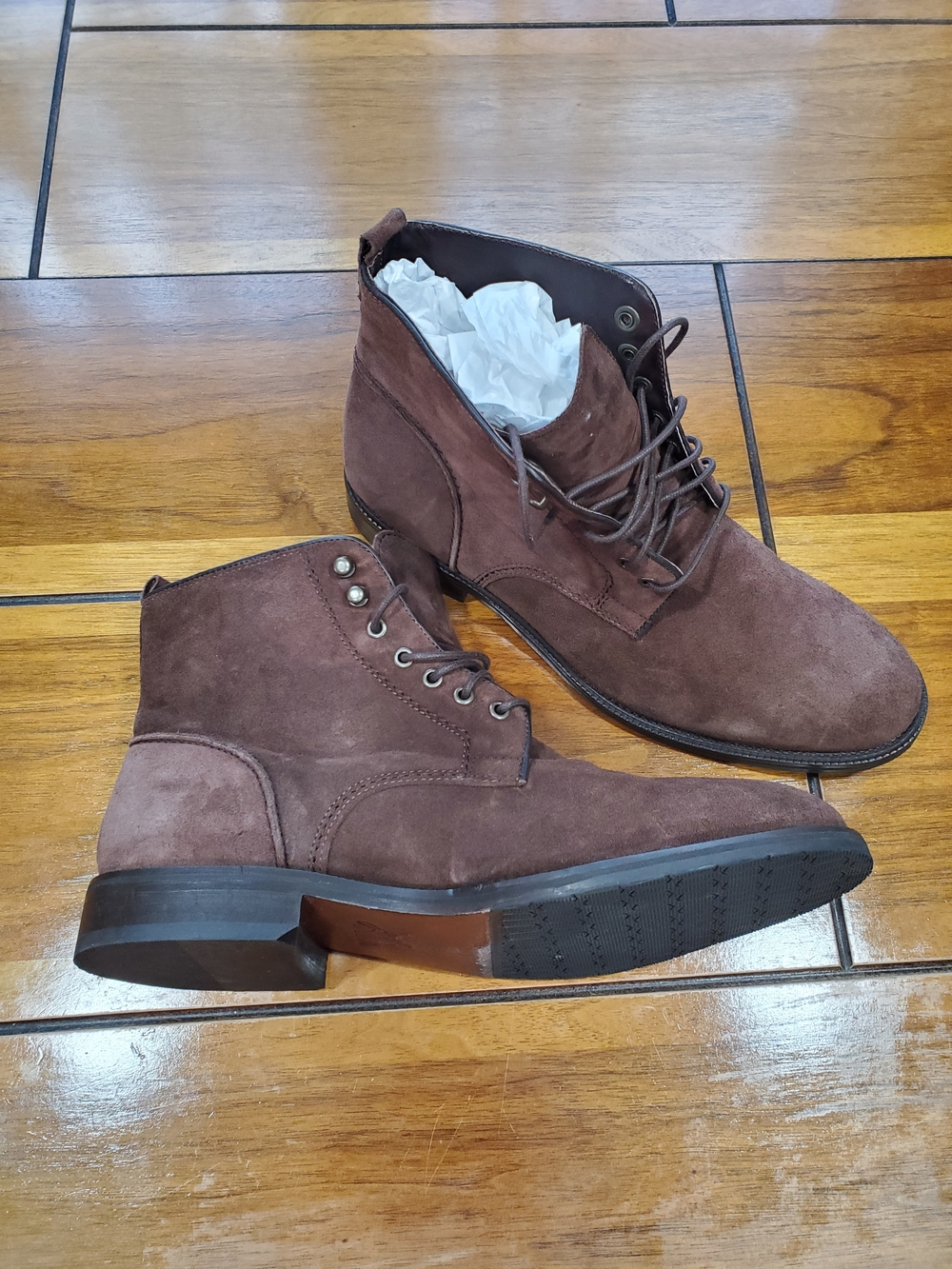 Johnston & Murphy Chocolate Brown Suede Chukka Lace-Up Boots